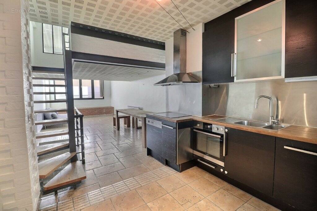 Appartement à MONTROUGE