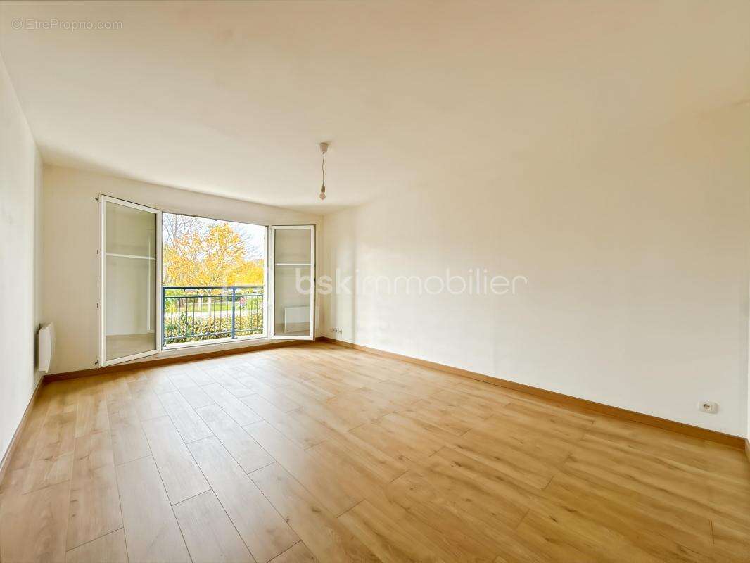 Appartement à LIEUSAINT