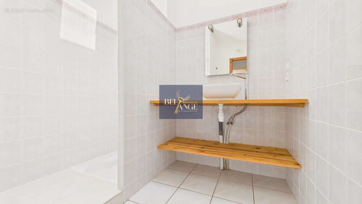 Maison à VALLON-PONT-D&#039;ARC