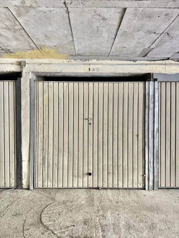 Parking à NICE