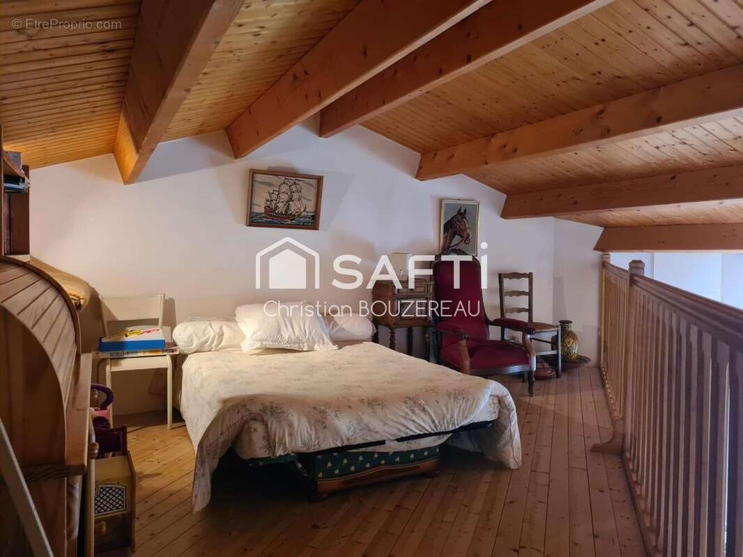 Photo 5 - Maison à LE PERRIER