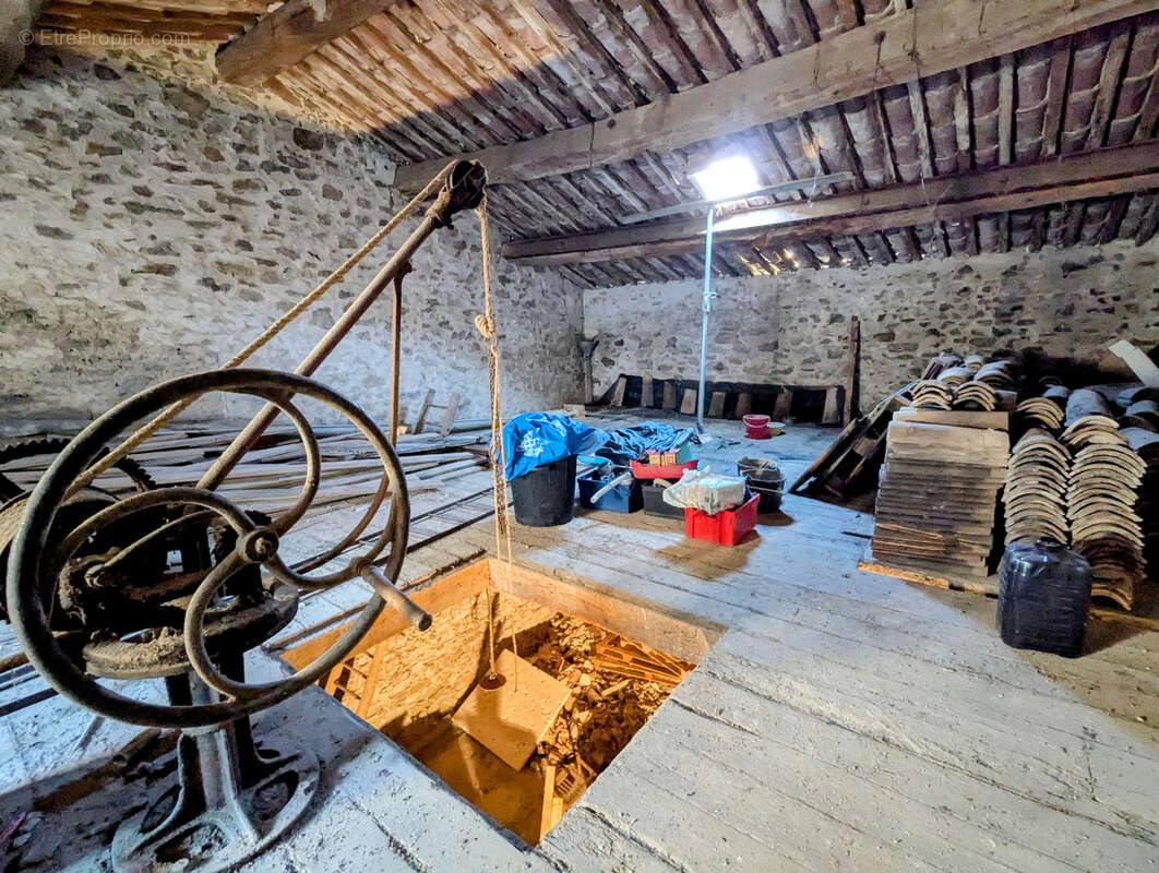 Maison à PARAZA