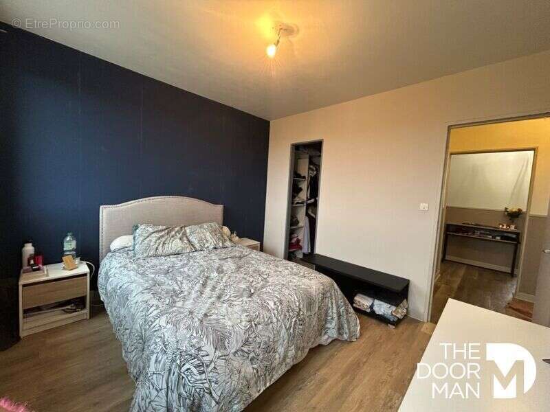 Appartement à SAINT-DOULCHARD