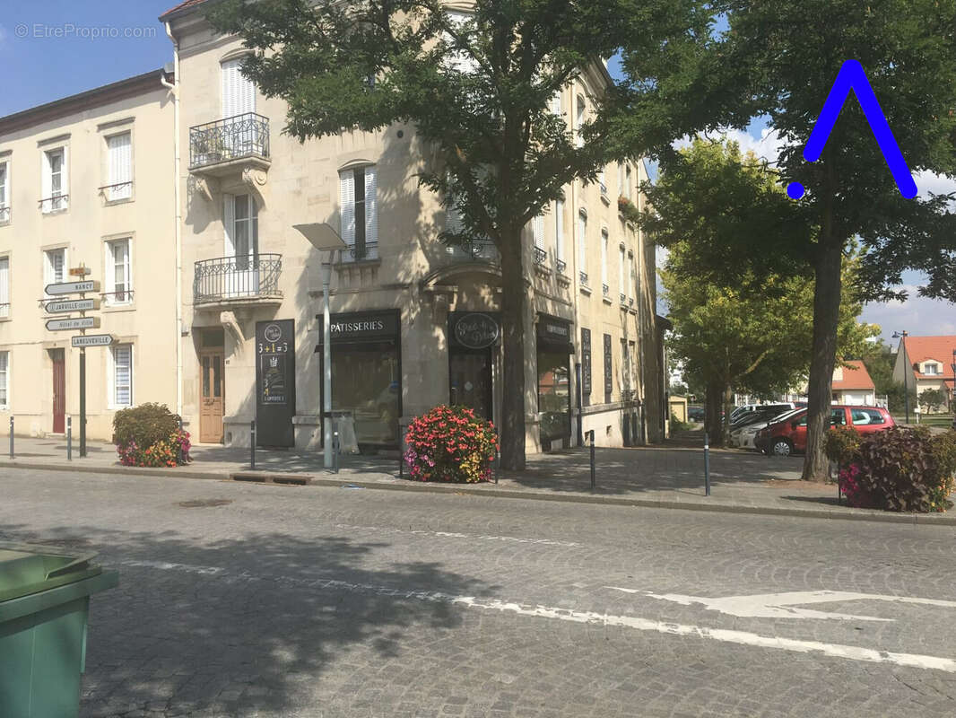 Commerce à JARVILLE-LA-MALGRANGE