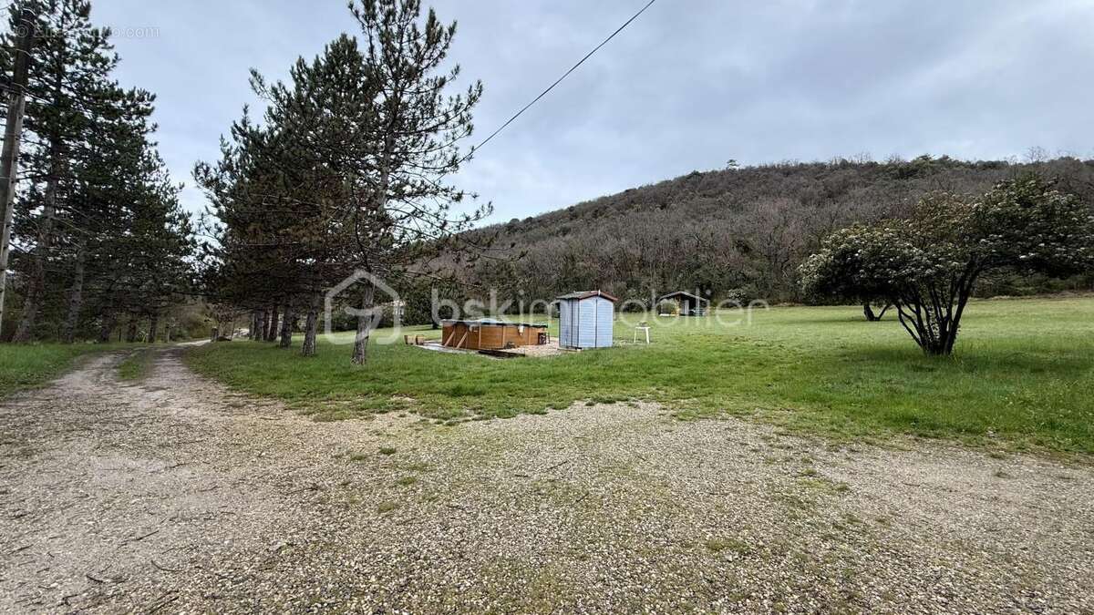 Maison de caractère 104 m² – Terrain 17,5 ha – Les Tourrettes (26740) - photo 17