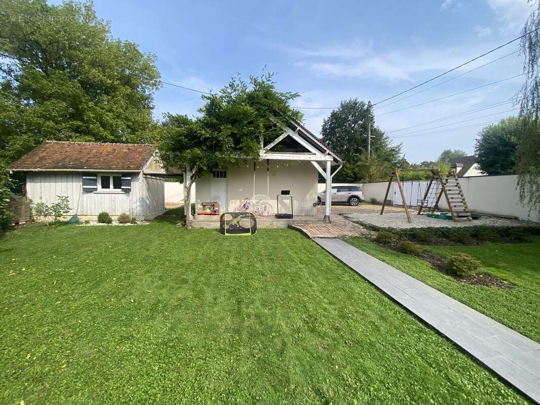 Maison à FONTENAILLES