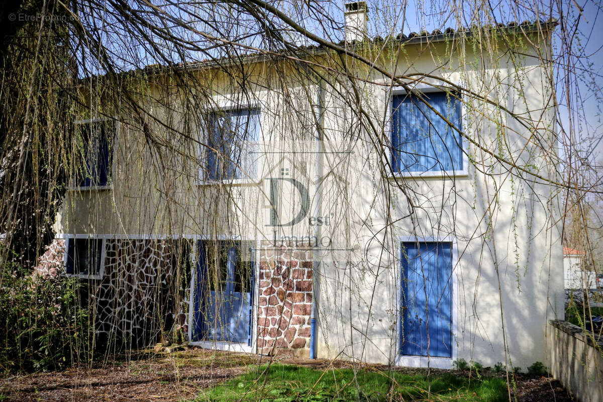 Maison à ROCHECHOUART