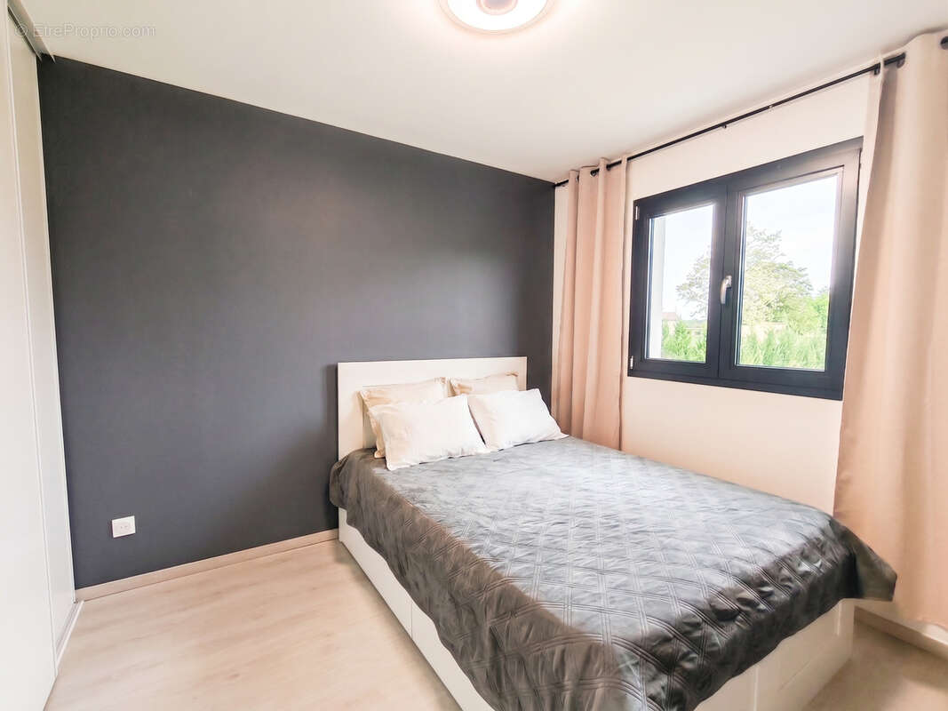 Maison 85 m² à Saint-Pierre-Du-Palais  - photo 8