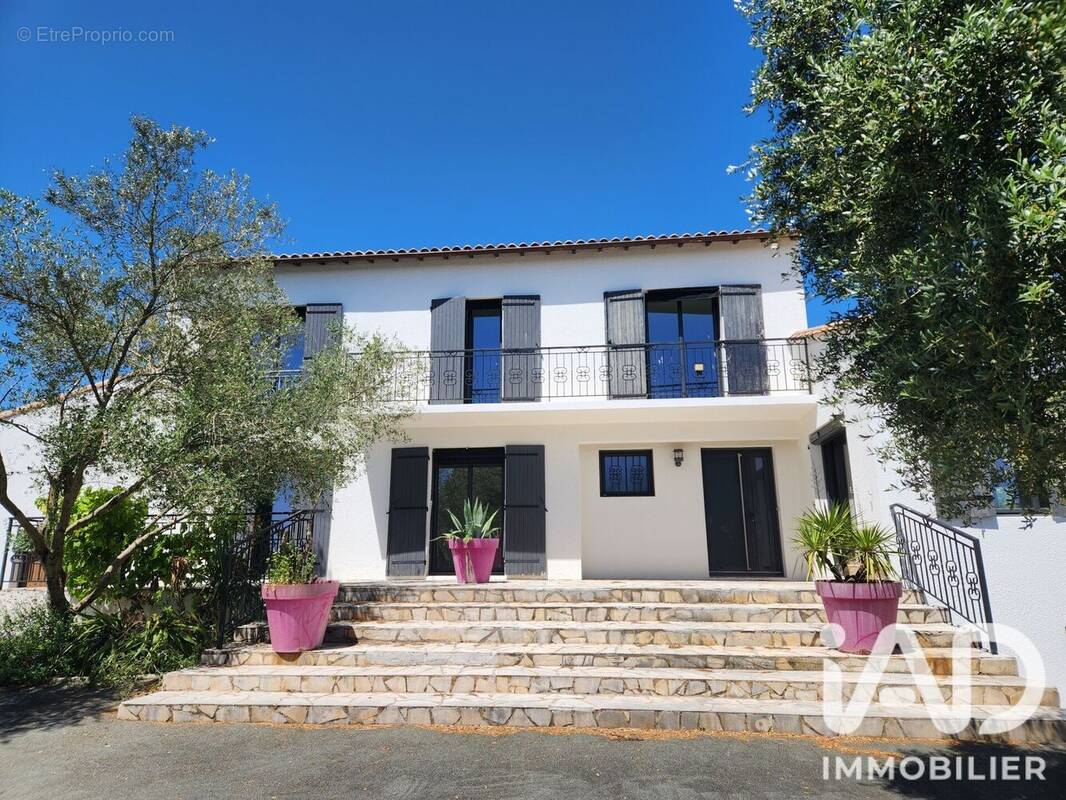 Photo 1 - Maison à SAINT-SULPICE-DE-ROYAN