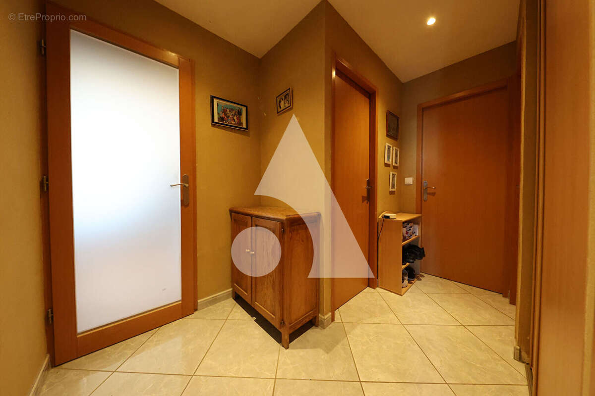 Appartement à CORBEIL-ESSONNES