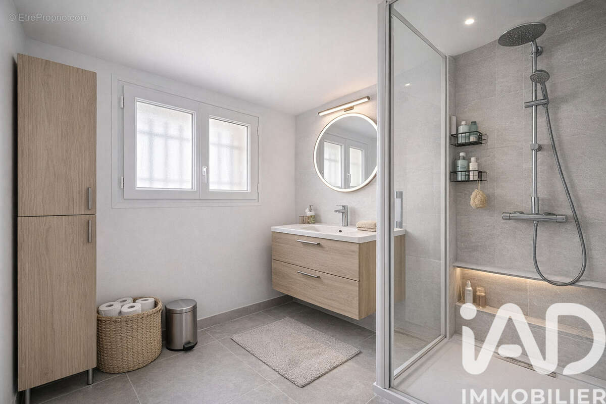 Maison 100 m² à Charron  - photo 7