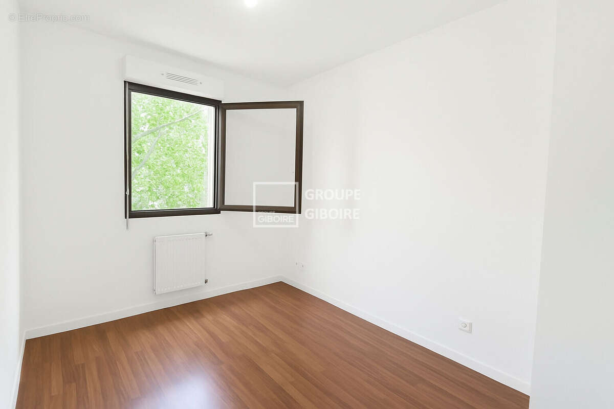 Appartement à VEZIN-LE-COQUET