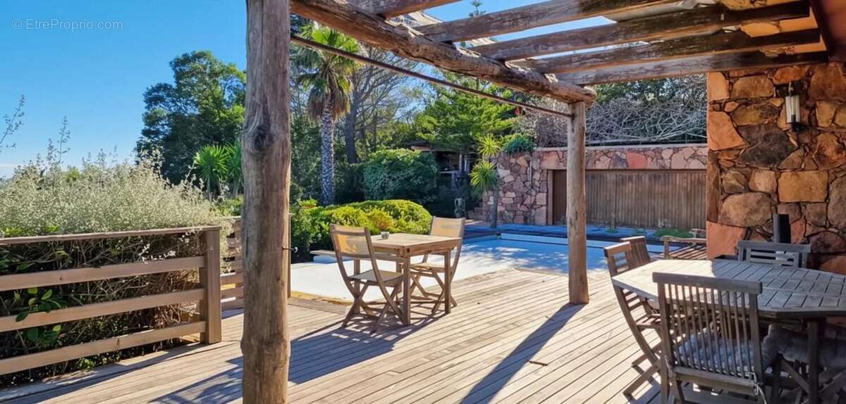 Maison à PORTO-VECCHIO