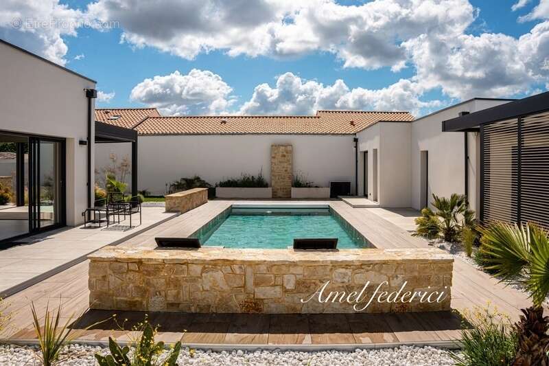 Maison à SAINT-GILLES-CROIX-DE-VIE
