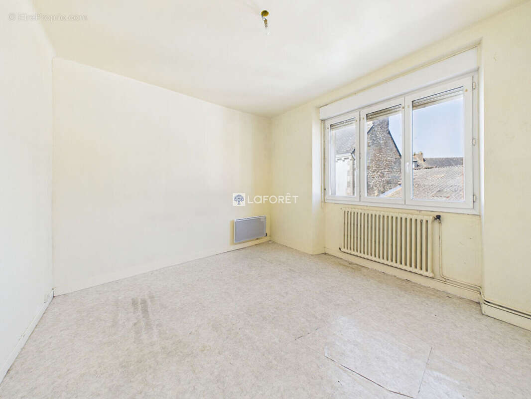 Appartement à GUISCRIFF