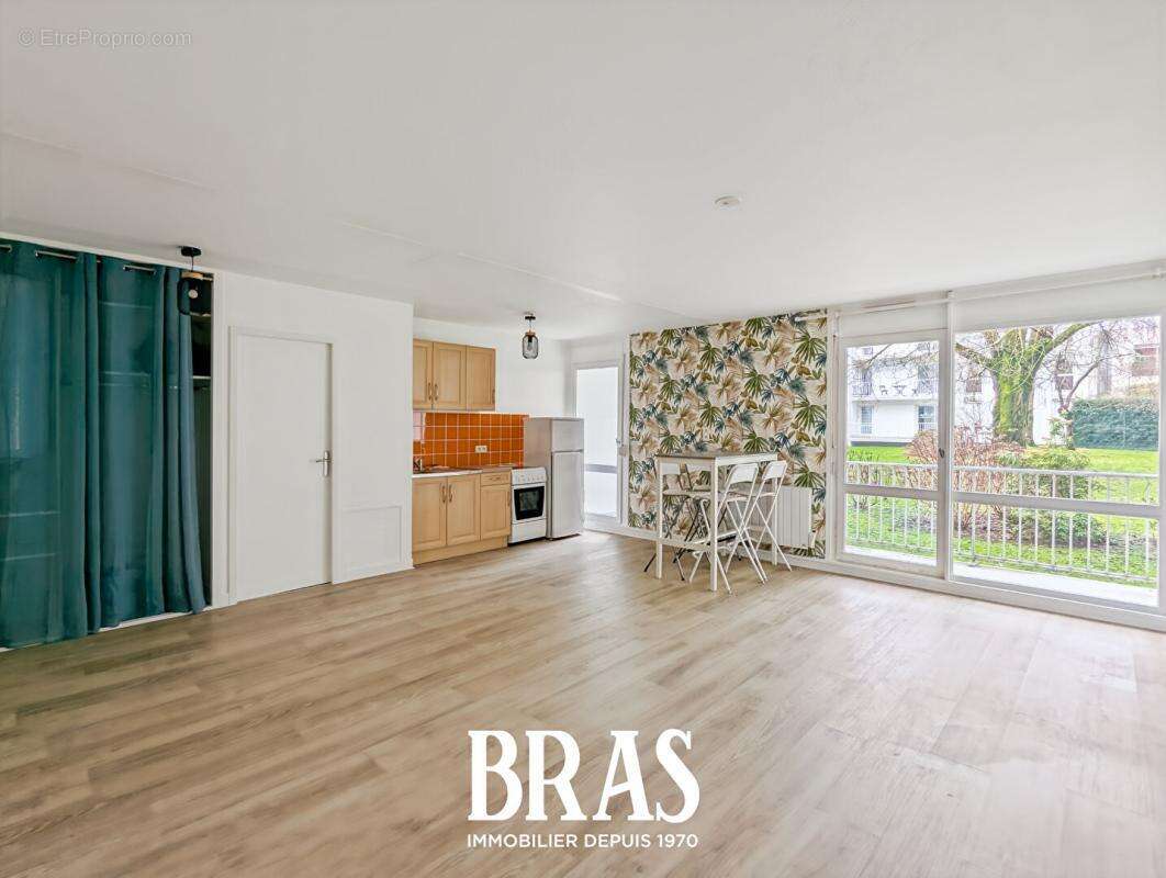 Appartement Vannes 2 pièce(s) 46.76 m2 - photo 2