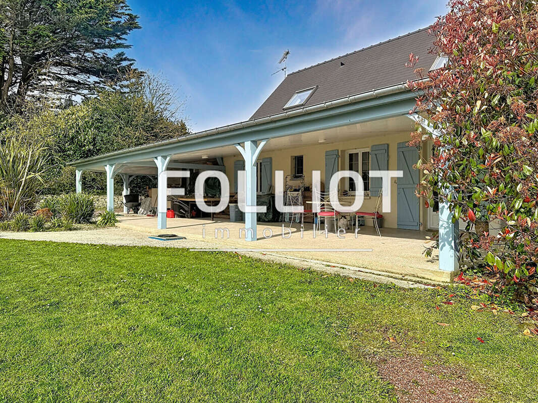 Maison à YVETOT-BOCAGE