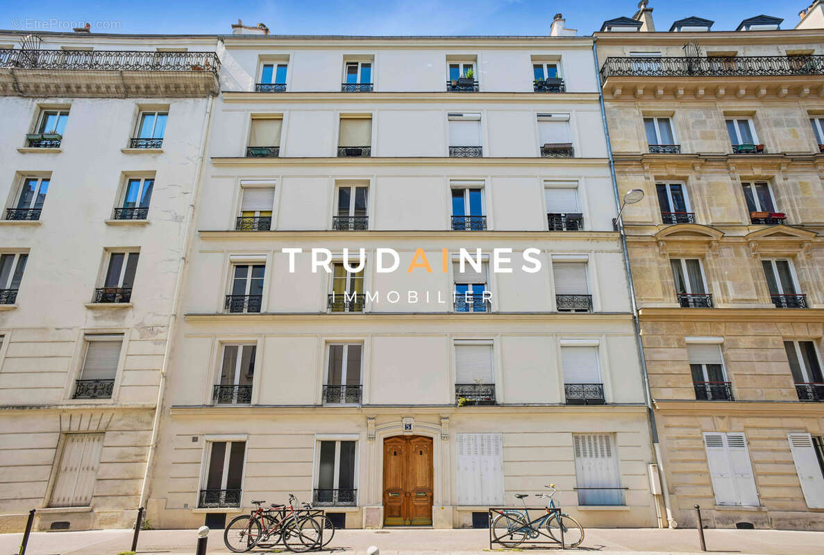 Appartement 3 pièces, 45,12 m2 loi Carrez, 2e étage au plan optimisé et à la vue dégagée. - photo 16