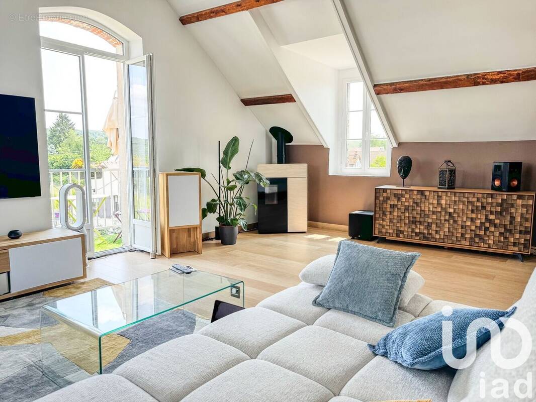 Photo 1 - Appartement à CRECY-LA-CHAPELLE