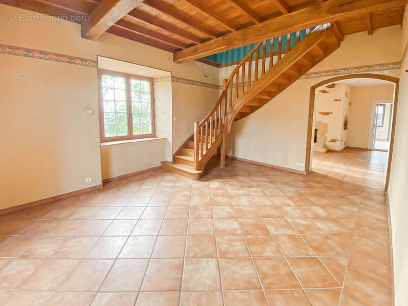 Dpt Gers (32), à vendre Proche de RISCLE château T6 de 327 m² habitables + 580 m² de dépendances attenantes sur 8157 m² de terra - photo 43