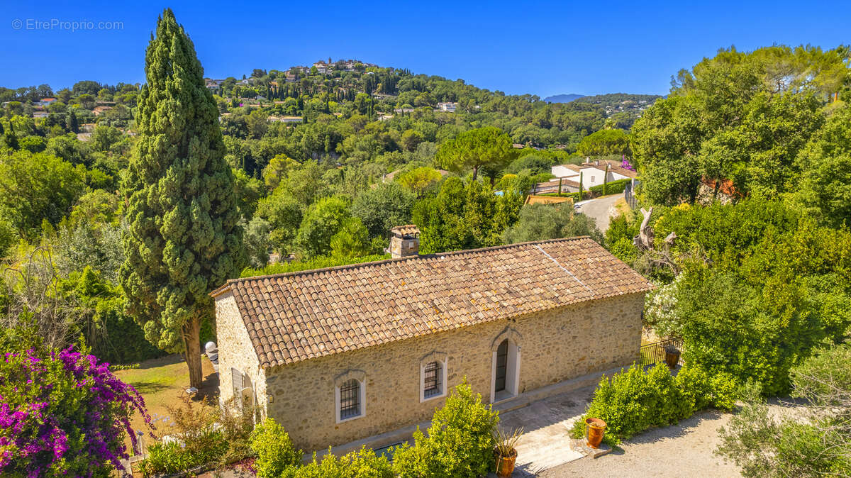 Maison à MOUGINS