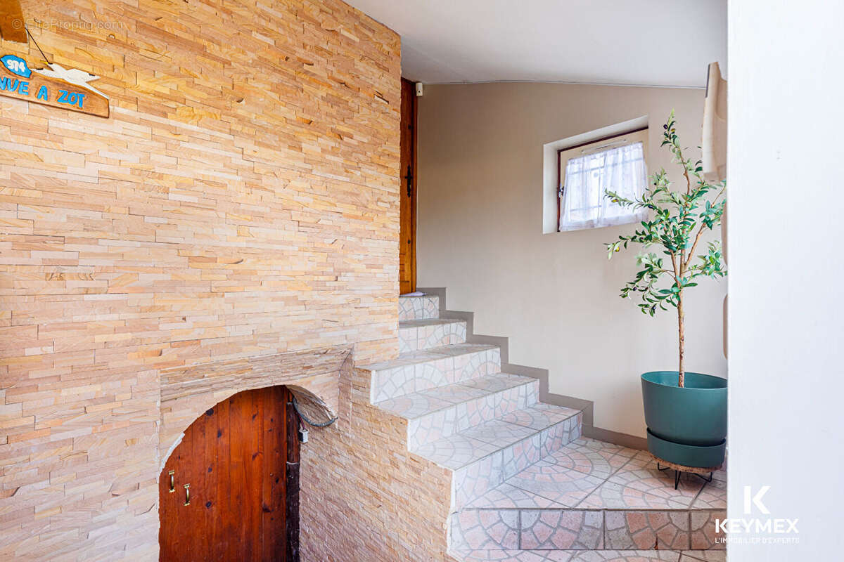 Maison à HARAVILLIERS