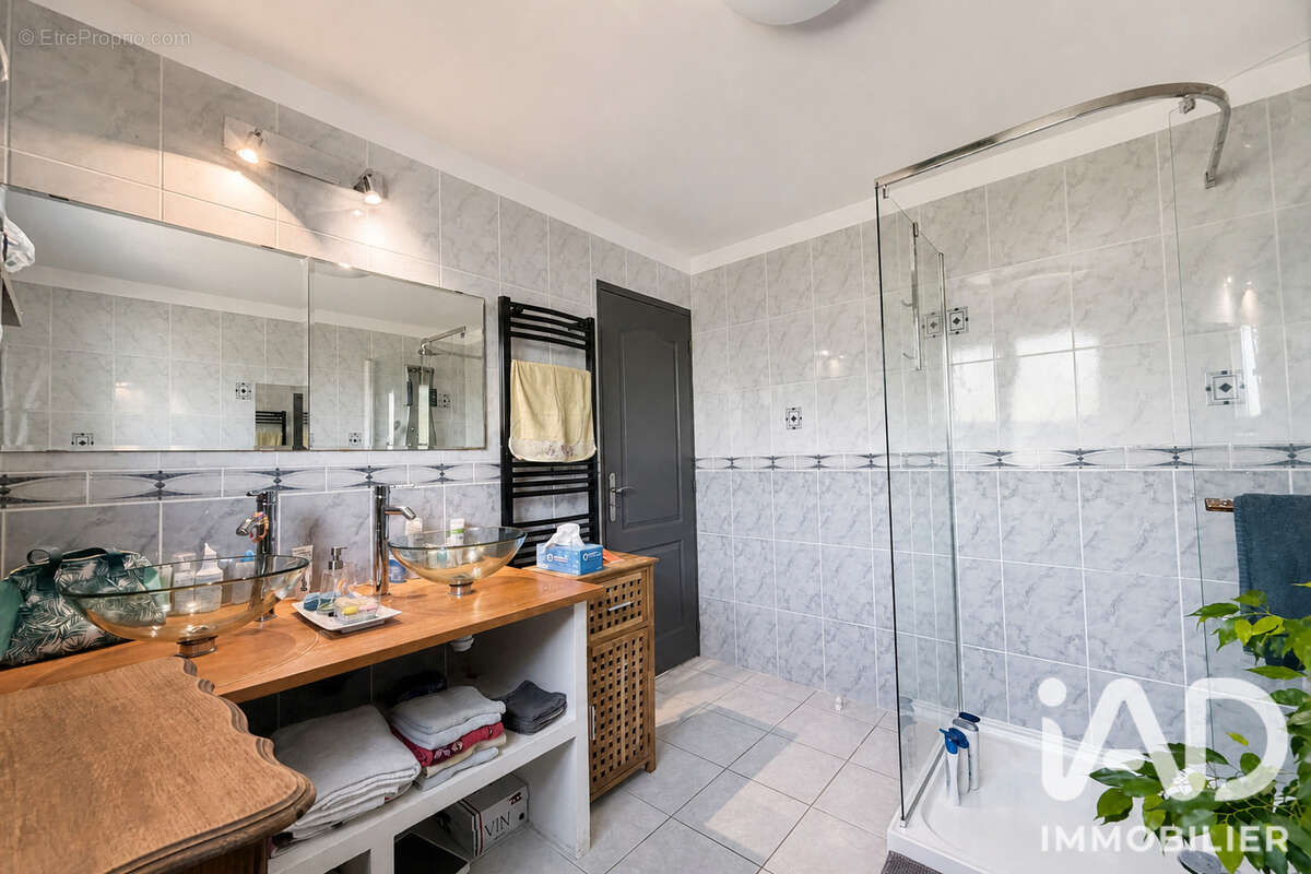 Maison 130 m² à Carentoir  - photo 5