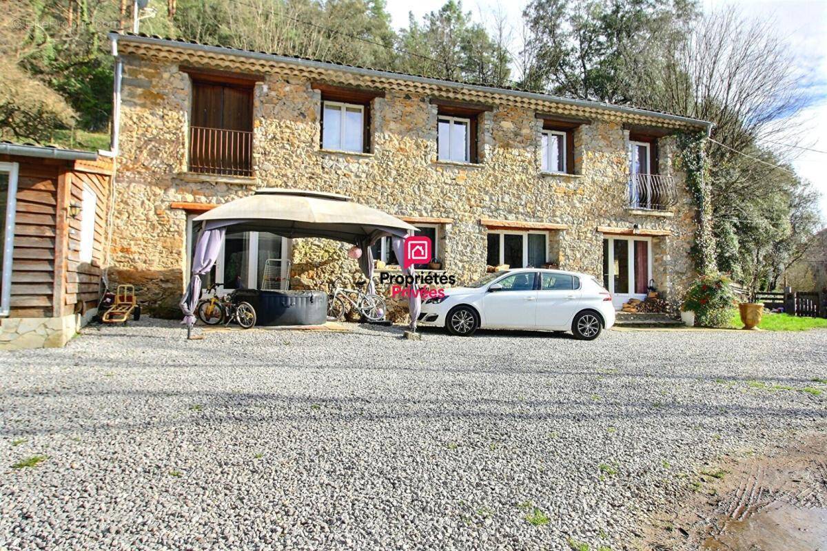 Maison à SAINT-HIPPOLYTE-DU-FORT