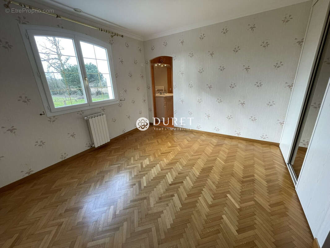 Maison à LE GIROUARD