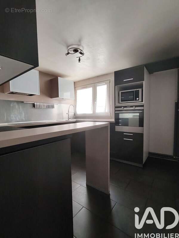 Photo 7 - Appartement à LES ULIS