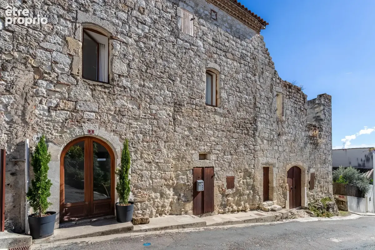 Maison de village avec jardin, piscine, garage et atelier - photo 11