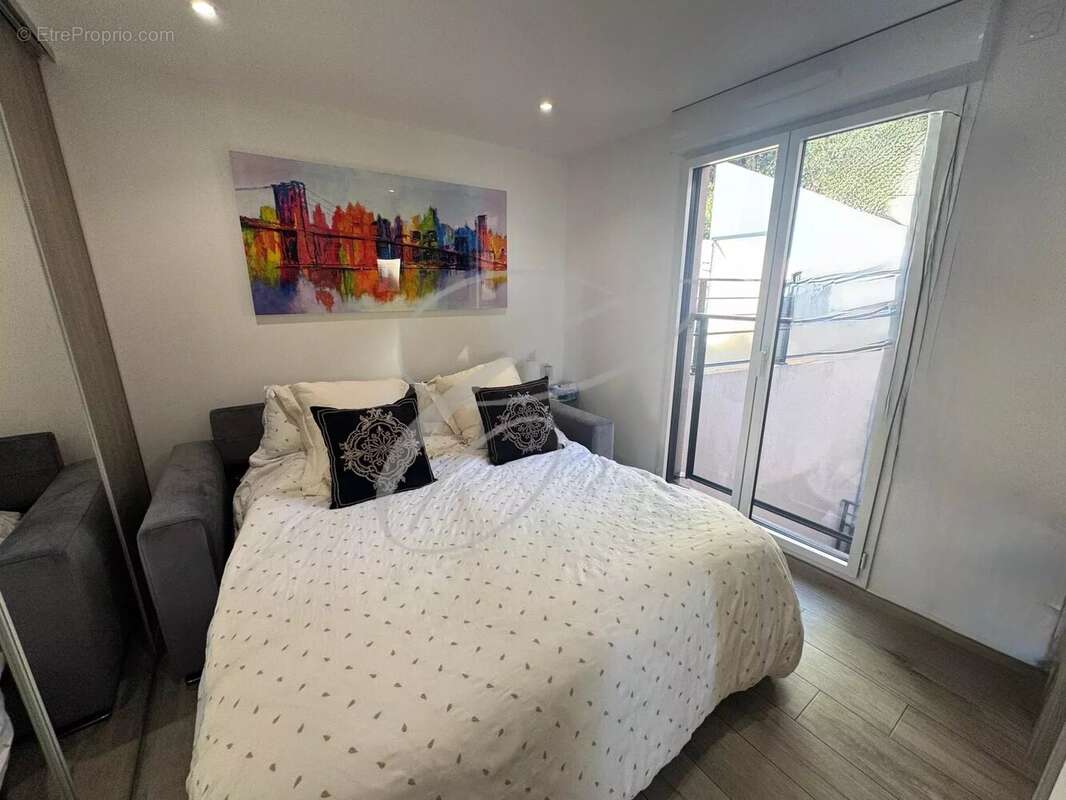 Appartement à ROQUEBRUNE-CAP-MARTIN