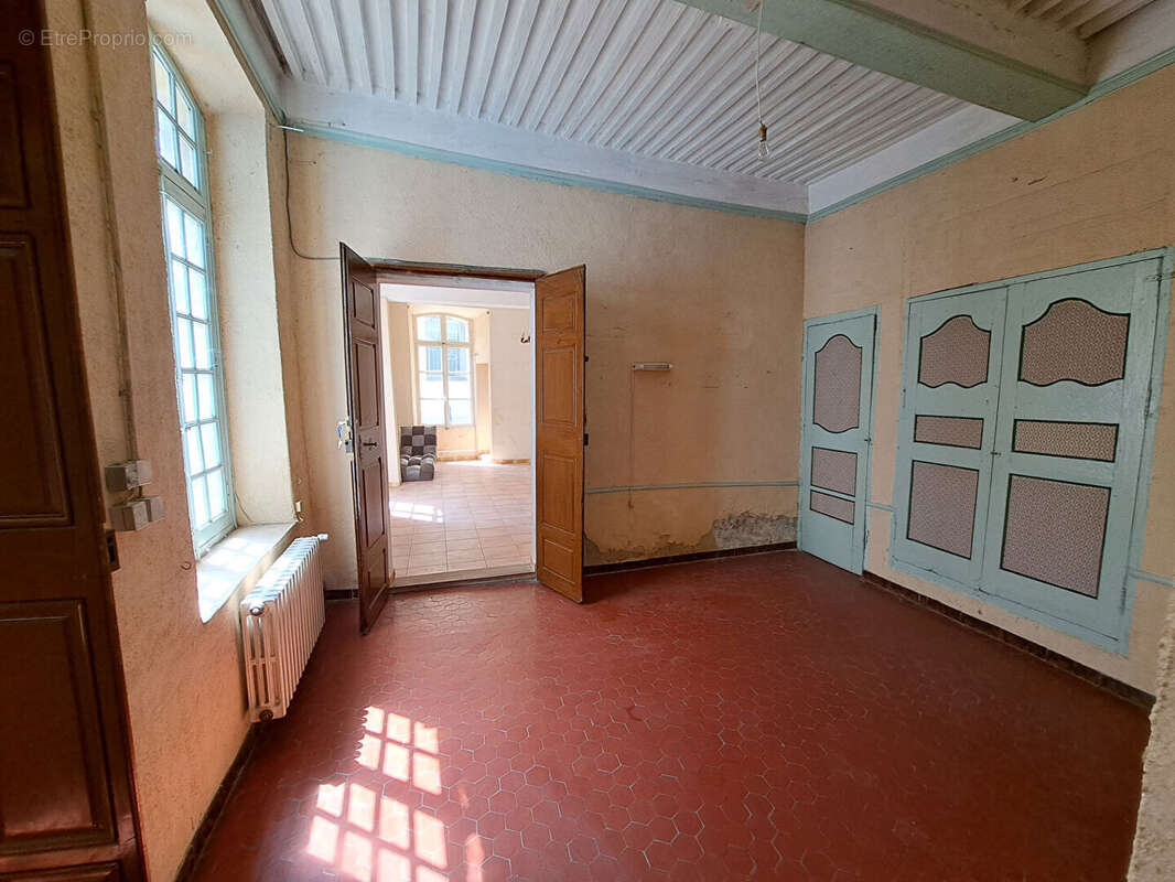 Belle opportunité à Malaucène pour création activité ou habitation - photo 6