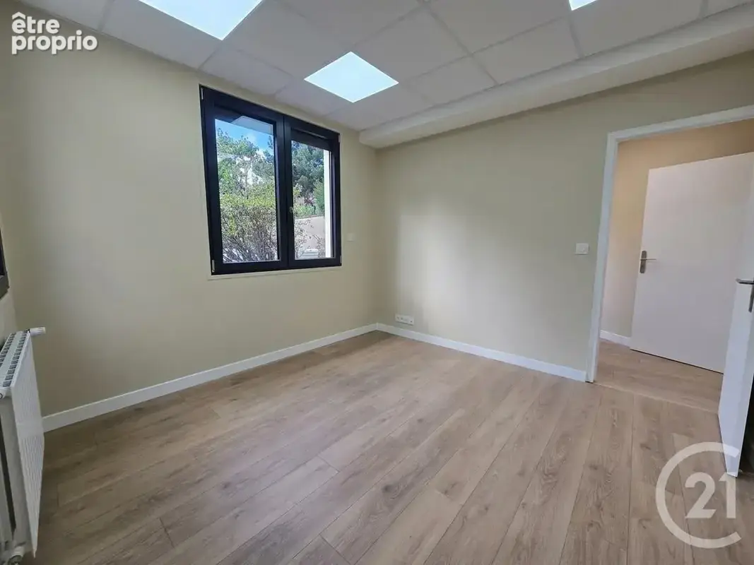 Bien immobilier à vendre à Saint-Maur-Des-Fosses (94100) - photo 5