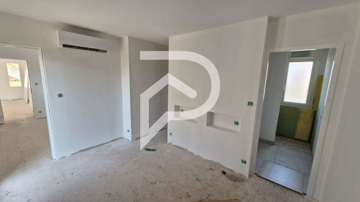 Maison neuve de plain-pied, 5 pièces 118 m² avec garage, proche ORTHEZ - photo 7