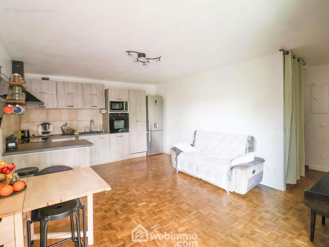 Appartement à MARSEILLE-9E