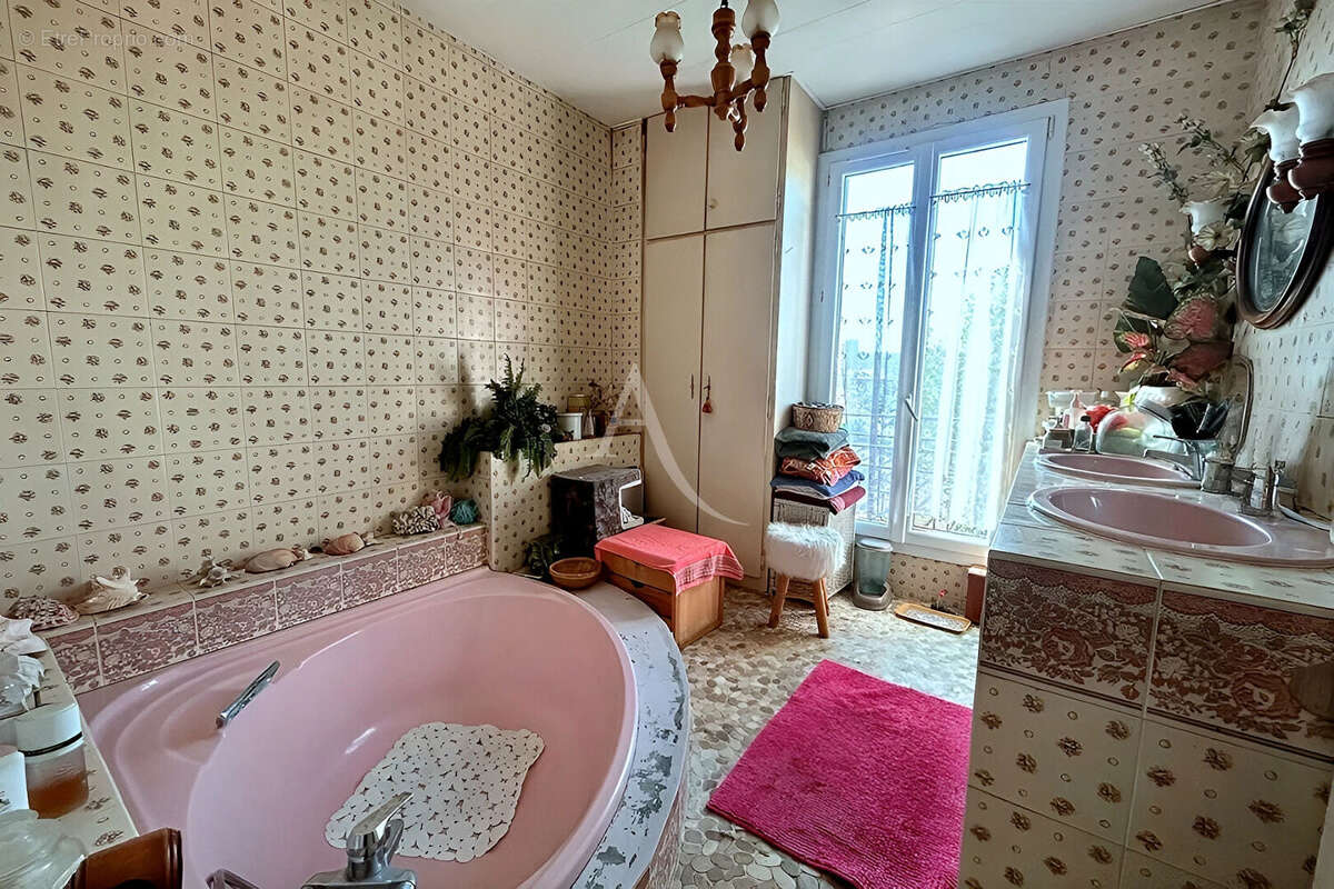 Maison à VITRY-SUR-SEINE