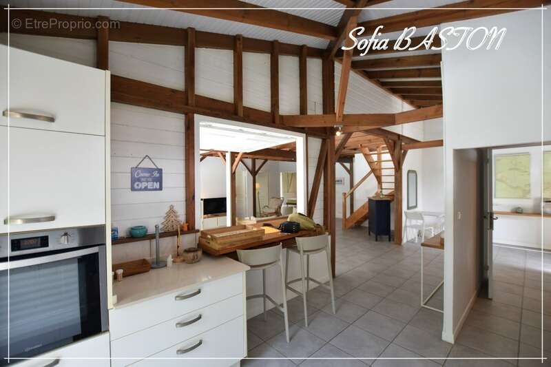 Maison à LES TROIS-ILETS