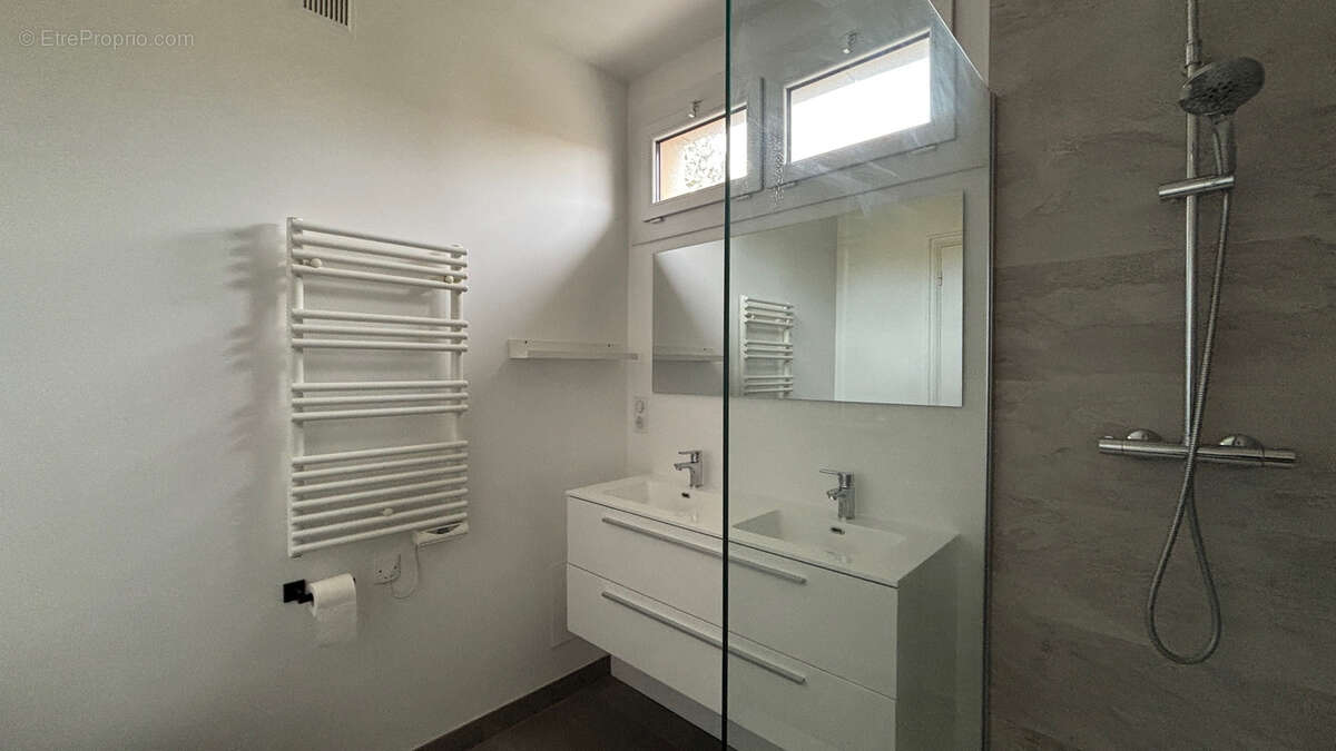 Appartement à NOISY-LE-ROI