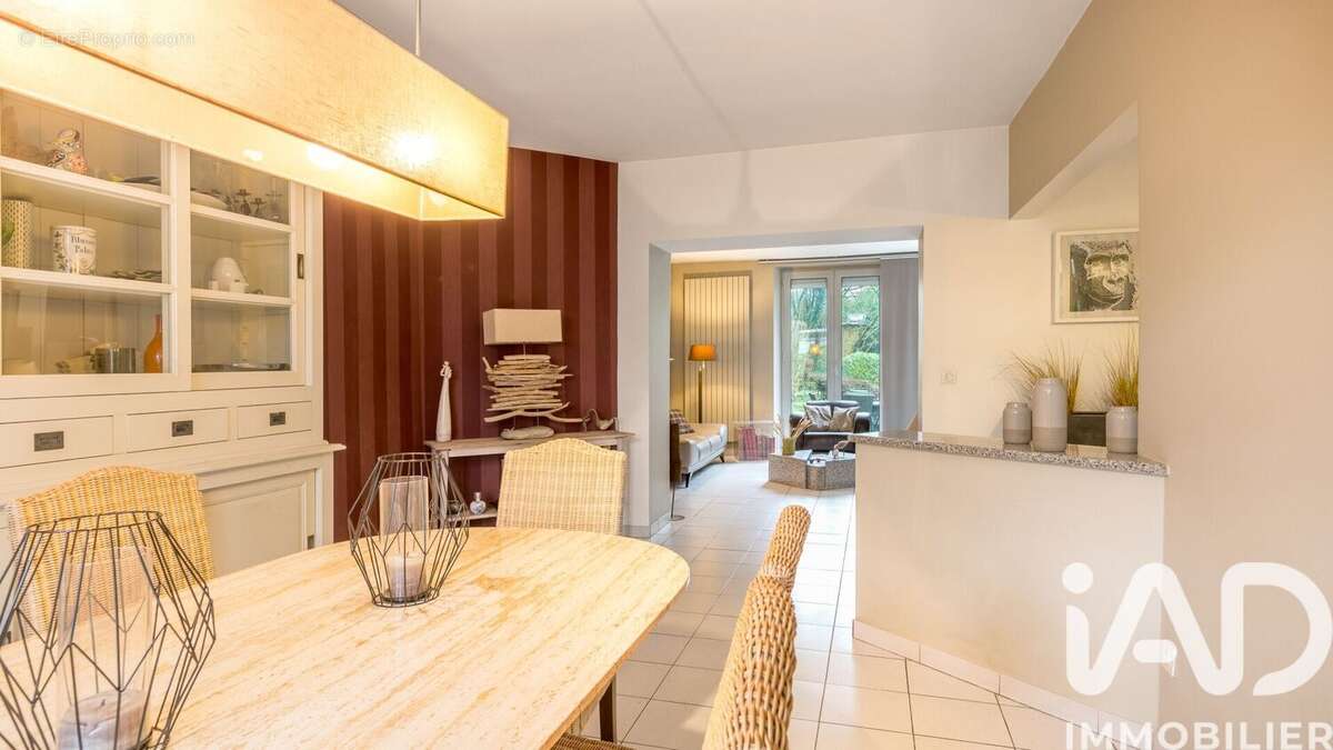 Photo 2 - Maison à SUCY-EN-BRIE