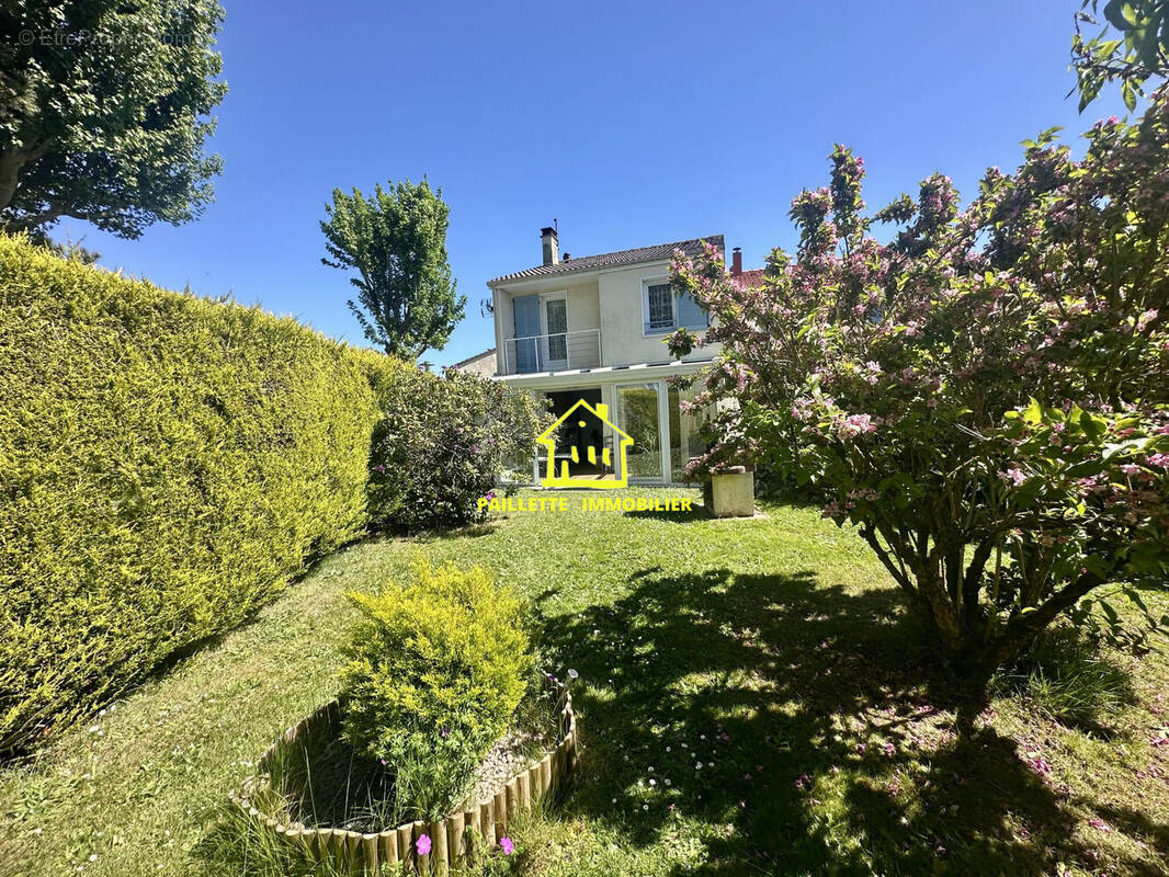 Maison à MONTIVILLIERS