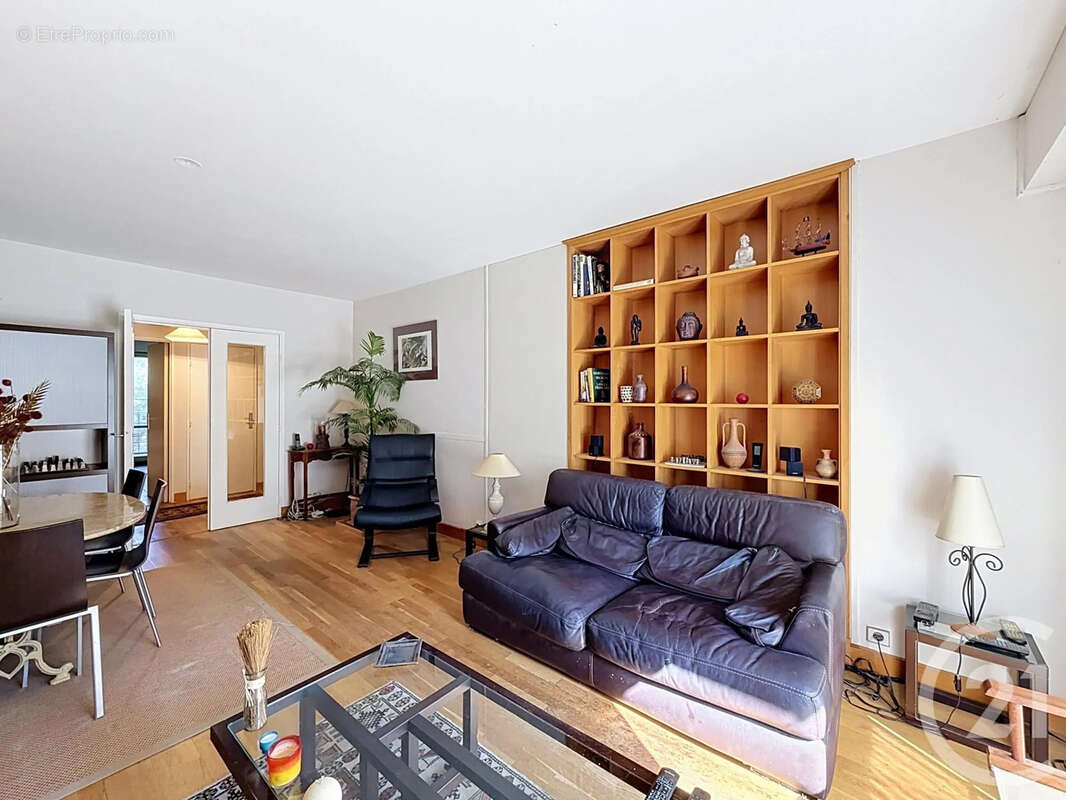 Appartement à FONTAINEBLEAU