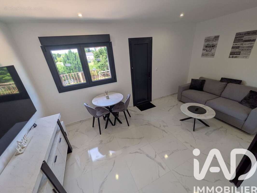 Photo 6 - Appartement à LA CHAPELLE-SUR-LOIRE