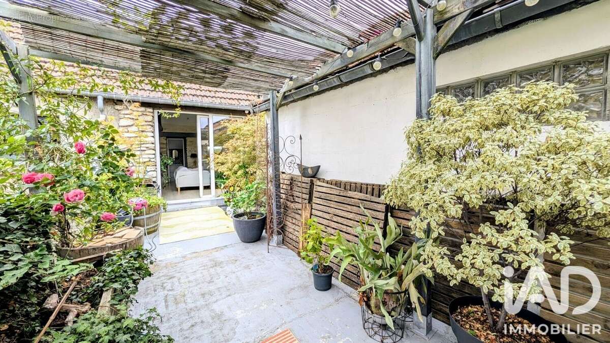 Photo 9 - Appartement à MANTES-LA-VILLE