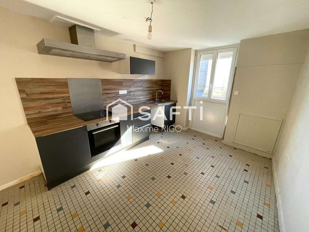 Photo 2 - Maison à ESCASSEFORT