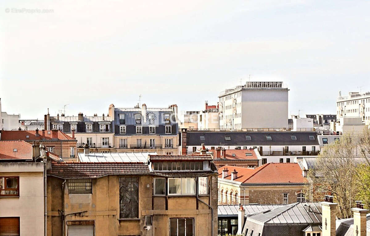 Appartement à PARIS-14E