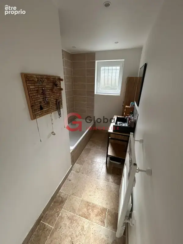 maison individuelle de plain pieds 97 m2 avec garage sans travaux (63800) - photo 12