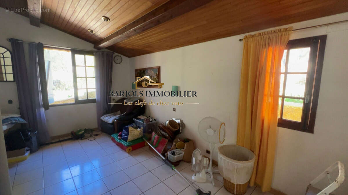 Maison à BARJOLS