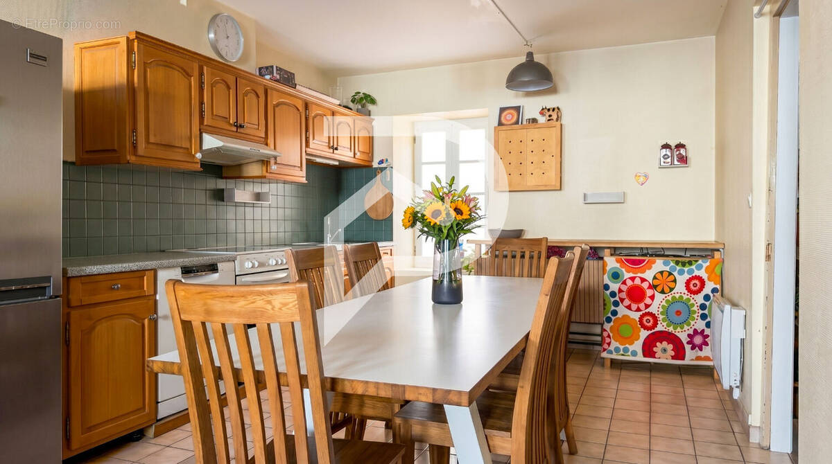 Maison à VIELMUR-SUR-AGOUT