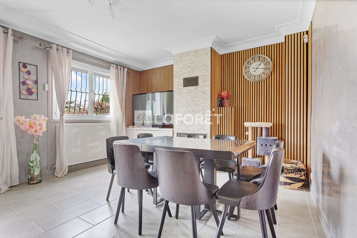 Maison à JUVISY-SUR-ORGE